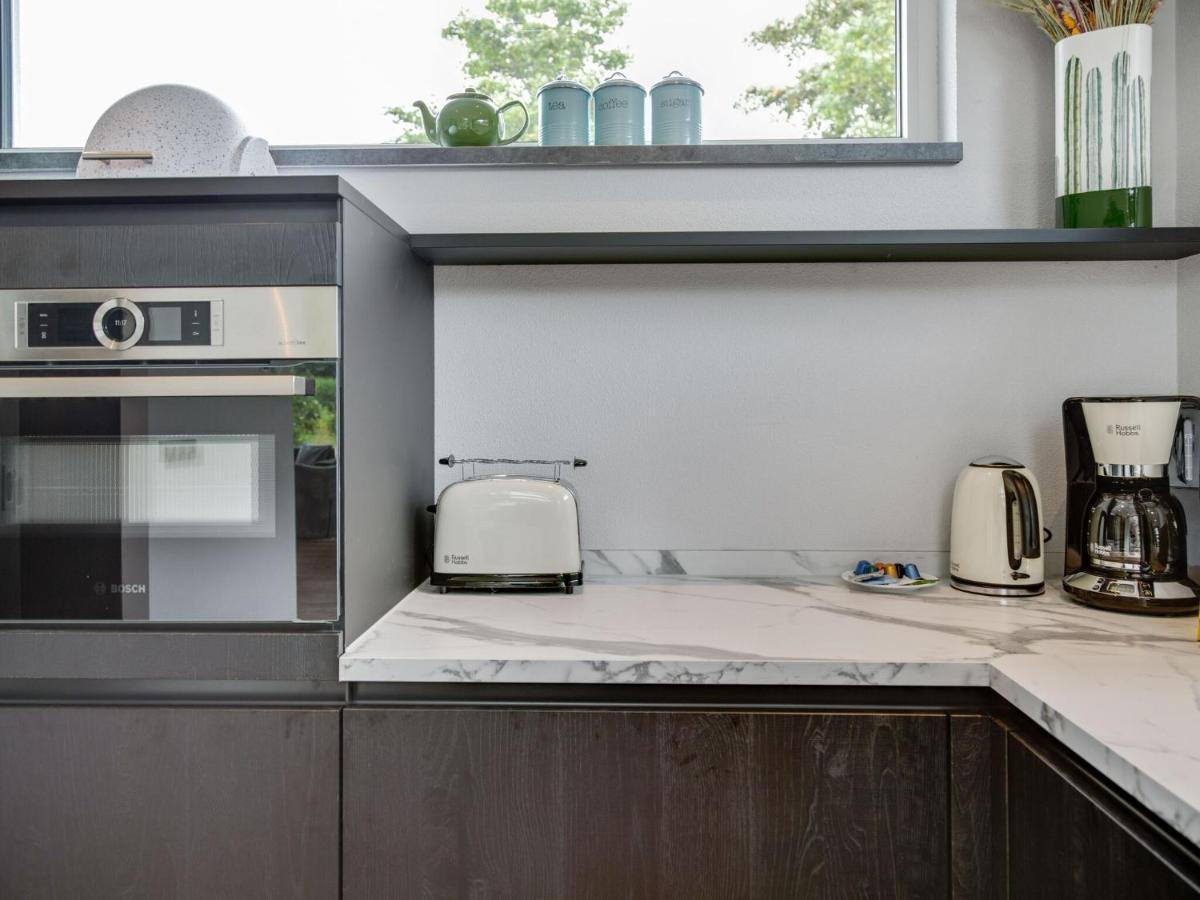 Gorgeous Holiday Home In Texel With Sauna Westermient Eksteriør bilde